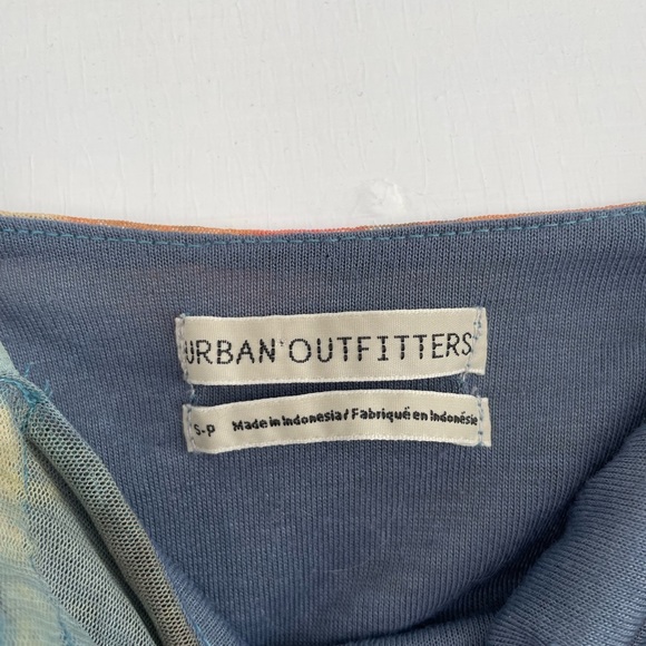 COPY - Rare UO top - Picture 3 of 4